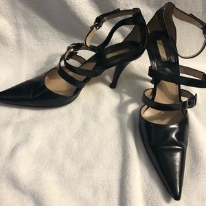 Shoe